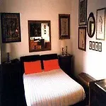 Abitazione Pigneto Bed & Breakfast 2*