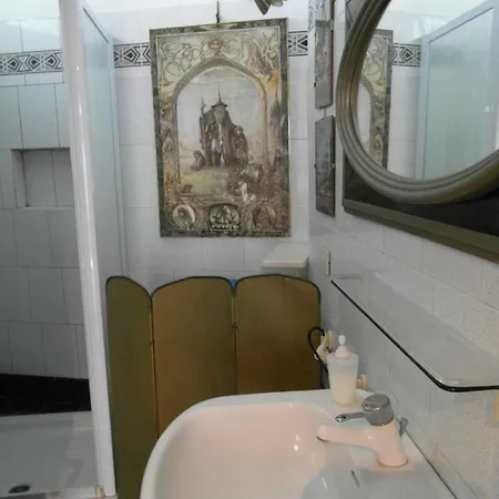 Bed & Breakfast Abitazione Pigneto 2*