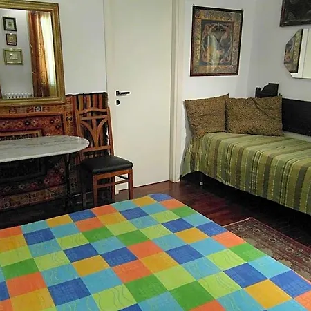 Abitazione Pigneto Bed & Breakfast 2*